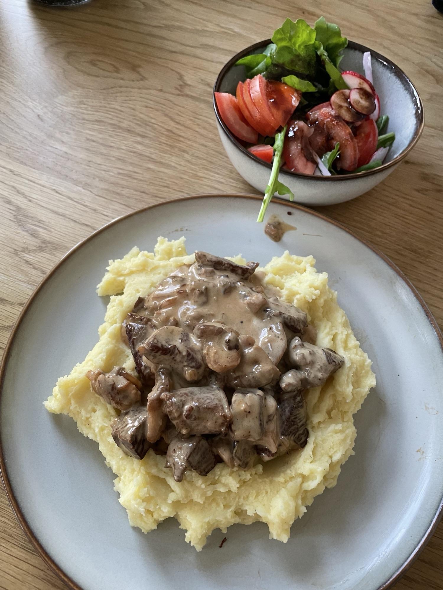Steak bites on mashed potatoes